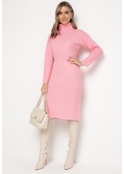 Różowa Sukienka z Wełną o Swetrowym Fasonie z Golfem Haweilla ze sklepu Born2be Odzież w kategorii Sukienki - zdjęcie 163584056
