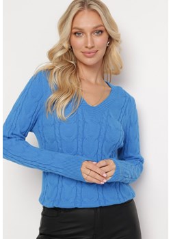 Niebieski Sweter w Warkoczykowy Wzór z Dekoltem w Serek Marjas ze sklepu Born2be Odzież w kategorii Swetry damskie - zdjęcie 163592067