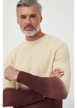 Pepe Jeans sweter bawełniany kolor beżowy ze sklepu ANSWEAR.com w kategorii Swetry męskie - zdjęcie 163594785