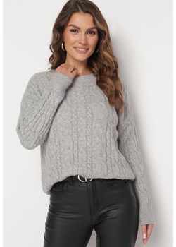 Szary Sweter Ozdobiony Klasycznym Splotem Lacemisa ze sklepu Born2be Odzież w kategorii Swetry damskie - zdjęcie 163597597