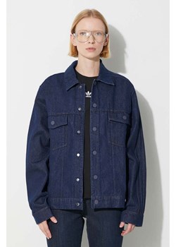 adidas Originals kurtka jeansowa Denim Jacket damska kolor granatowy przejściowa oversize IN0265 ze sklepu PRM w kategorii Kurtki damskie - zdjęcie 163598418