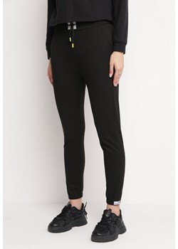 Czarne Bawełniane Spodnie Dresowe Siganela ze sklepu Born2be Odzież w kategorii Spodnie damskie - zdjęcie 163646328