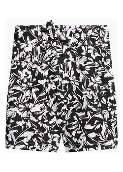 orsay Szorty w kolorze czarnym ze sklepu Limango Polska w kategorii Szorty - zdjęcie 163686985