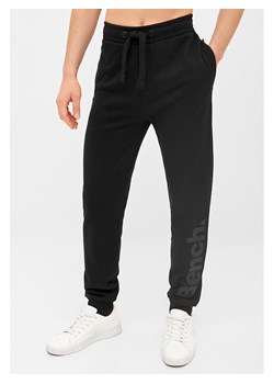 Bench Spodnie dresowe &quot;Paxton&quot; w kolorze czarnym ze sklepu Limango Polska w kategorii Spodnie męskie - zdjęcie 163708508