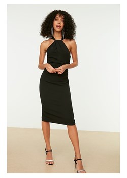 trendyol Sukienka w kolorze czarnym ze sklepu Limango Polska w kategorii Sukienki - zdjęcie 163735047