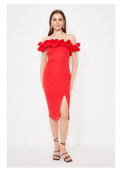 trendyol Sukienka w kolorze czerwonym ze sklepu Limango Polska w kategorii Sukienki - zdjęcie 163757198