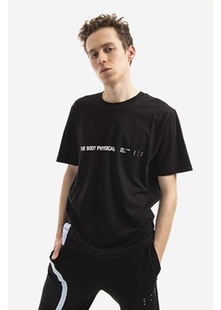 MCQ t-shirt bawełniany kolor czarny z nadrukiem 647244RST851000-BLACK ze sklepu PRM w kategorii T-shirty męskie - zdjęcie 163821135
