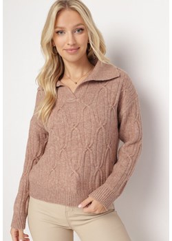 Ciemnobeżowy Klasyczny Sweter w Ozdobny Splot Mulls ze sklepu Born2be Odzież w kategorii Swetry damskie - zdjęcie 163824579