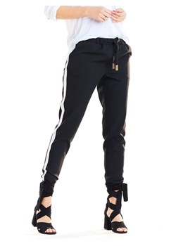 Awama Spodnie w kolorze czarnym ze sklepu Limango Polska w kategorii Spodnie damskie - zdjęcie 163850626