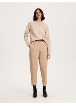Reserved - Spodnie z kantem - kremowy ze sklepu Reserved w kategorii Spodnie damskie - zdjęcie 163871935