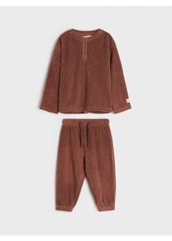 Sinsay - Komplet: bluza i spodnie - czerwony ze sklepu Sinsay w kategorii Dresy dla niemowlaka - zdjęcie 163901407