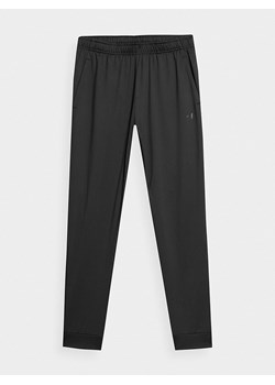 4F Spodnie sportowe w kolorze czarnym ze sklepu Limango Polska w kategorii Spodnie męskie - zdjęcie 163933558