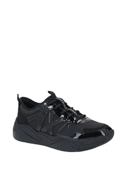 Armani Exchange Sneakersy ze sklepu Gomez Fashion Store w kategorii Buty sportowe damskie - zdjęcie 163937729