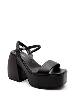 Pinko Skórzane sandały na słupku ze sklepu Gomez Fashion Store w kategorii Sandały damskie - zdjęcie 163938188