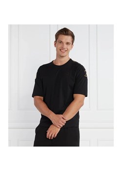 EA7 T-shirt | Regular Fit ze sklepu Gomez Fashion Store w kategorii T-shirty męskie - zdjęcie 163956026
