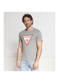 GUESS T-shirt | Slim Fit ze sklepu Gomez Fashion Store w kategorii T-shirty męskie - zdjęcie 163965946