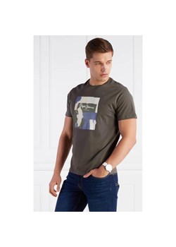 Pepe Jeans London T-shirt OLDWIVE | Regular Fit ze sklepu Gomez Fashion Store w kategorii T-shirty męskie - zdjęcie 163968675