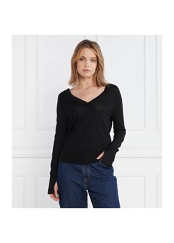 Calvin Klein Wełniany sweter EXTRA FINE V-NK | Regular Fit ze sklepu Gomez Fashion Store w kategorii Swetry damskie - zdjęcie 163969425