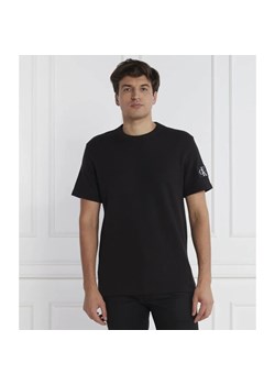 CALVIN KLEIN JEANS T-shirt BADGE WAFFLE | Regular Fit ze sklepu Gomez Fashion Store w kategorii T-shirty męskie - zdjęcie 163969918