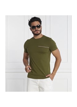 Tommy Hilfiger T-shirt SMALL CHEST STRIPE MONOTYPE TEE | Slim Fit ze sklepu Gomez Fashion Store w kategorii T-shirty męskie - zdjęcie 163975958