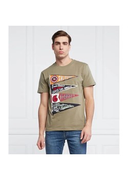 GUESS T-shirt PENNANT | Regular Fit ze sklepu Gomez Fashion Store w kategorii T-shirty męskie - zdjęcie 163978689