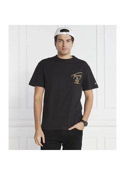 Tommy Jeans T-shirt GOLD SIGNATURE BACK | Regular Fit ze sklepu Gomez Fashion Store w kategorii T-shirty męskie - zdjęcie 163980787