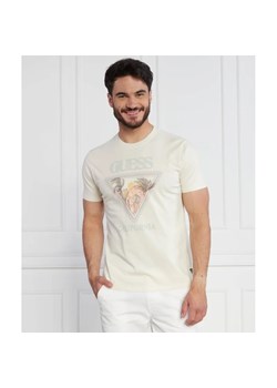 GUESS T-shirt SS BSC DESERT TRIANG | Regular Fit ze sklepu Gomez Fashion Store w kategorii T-shirty męskie - zdjęcie 163980826