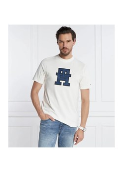 Tommy Hilfiger T-shirt MONOGRAM APPLIQUE | Regular Fit ze sklepu Gomez Fashion Store w kategorii T-shirty męskie - zdjęcie 163983456