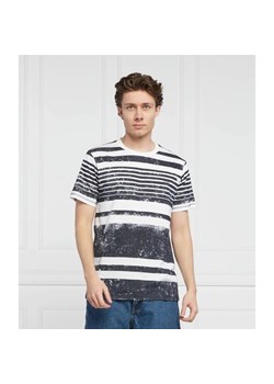 GUESS T-shirt | Regular Fit ze sklepu Gomez Fashion Store w kategorii T-shirty męskie - zdjęcie 163984765