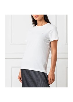 Tommy Hilfiger T-shirt Heritage | Regular Fit ze sklepu Gomez Fashion Store w kategorii Bluzki damskie - zdjęcie 163984848
