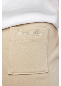 Tommy Hilfiger Spodnie dresowe | Regular Fit ze sklepu Gomez Fashion Store w kategorii Spodnie damskie - zdjęcie 164176716