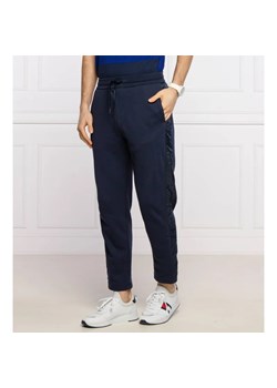 Armani Exchange Spodnie dresowe | Relaxed fit ze sklepu Gomez Fashion Store w kategorii Spodnie męskie - zdjęcie 164319456