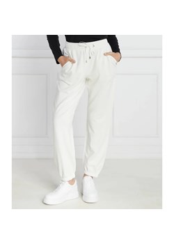 Liu Jo Sport Spodnie dresowe | Regular Fit ze sklepu Gomez Fashion Store w kategorii Spodnie damskie - zdjęcie 164321376