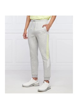 BOSS GREEN Spodnie dresowe Hadiko | Regular Fit ze sklepu Gomez Fashion Store w kategorii Spodnie męskie - zdjęcie 164321795
