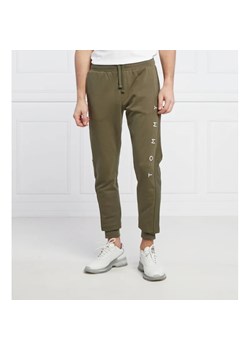 Tommy Hilfiger Spodnie dresowe | Regular Fit | regular waist ze sklepu Gomez Fashion Store w kategorii Spodnie męskie - zdjęcie 164324937