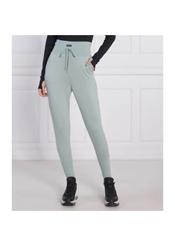 Calvin Klein Performance Spodnie dresowe | Slim Fit ze sklepu Gomez Fashion Store w kategorii Spodnie damskie - zdjęcie 164325005