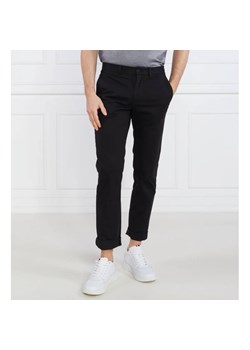 Tommy Hilfiger Spodnie chino DENTON | Regular Fit ze sklepu Gomez Fashion Store w kategorii Spodnie męskie - zdjęcie 164326795