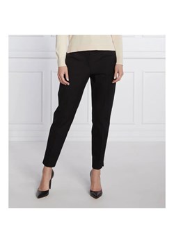 Calvin Klein Spodnie cygaretki | Regular Fit ze sklepu Gomez Fashion Store w kategorii Spodnie damskie - zdjęcie 164327389