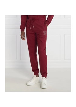 Hugo Bodywear Spodnie dresowe stacked | Regular Fit ze sklepu Gomez Fashion Store w kategorii Spodnie męskie - zdjęcie 164327495