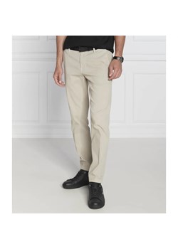 BOSS ORANGE Spodnie chino Schino Taber | Tapered fit ze sklepu Gomez Fashion Store w kategorii Spodnie męskie - zdjęcie 164328436