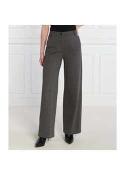 Weekend MaxMara Spodnie QUIZ | flare fit ze sklepu Gomez Fashion Store w kategorii Spodnie damskie - zdjęcie 164328827