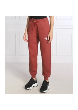 CALVIN KLEIN JEANS Spodnie dresowe | Regular Fit ze sklepu Gomez Fashion Store w kategorii Spodnie damskie - zdjęcie 164329197
