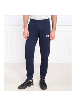 EA7 Spodnie dresowe | Regular Fit ze sklepu Gomez Fashion Store w kategorii Spodnie męskie - zdjęcie 164331746
