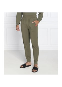 Hugo Bodywear Spodnie dresowe Labelled | Regular Fit ze sklepu Gomez Fashion Store w kategorii Spodnie męskie - zdjęcie 164333688
