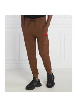 HUGO Spodnie dresowe Dwellrom | Regular Fit ze sklepu Gomez Fashion Store w kategorii Spodnie męskie - zdjęcie 164334377