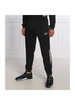 EA7 Spodnie dresowe | Regular Fit ze sklepu Gomez Fashion Store w kategorii Spodnie męskie - zdjęcie 164334538
