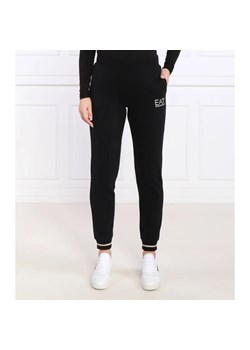 EA7 Spodnie dresowe | Slim Fit ze sklepu Gomez Fashion Store w kategorii Spodnie damskie - zdjęcie 164335557