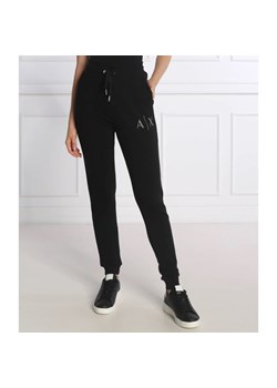 Armani Exchange Spodnie dresowe | Regular Fit ze sklepu Gomez Fashion Store w kategorii Spodnie damskie - zdjęcie 164336147