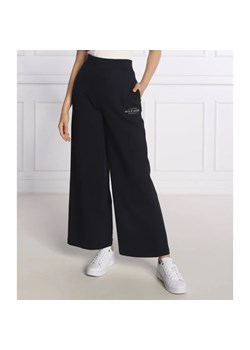 Tommy Hilfiger Spodnie dresowe NEW BRANDED | Straight fit ze sklepu Gomez Fashion Store w kategorii Spodnie damskie - zdjęcie 164336718