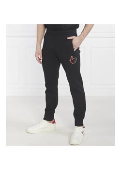 Emporio Armani Spodnie dresowe | Regular Fit ze sklepu Gomez Fashion Store w kategorii Spodnie męskie - zdjęcie 164337067
